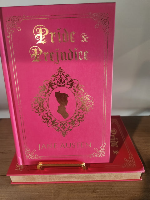 Pride & Prejudice by Jane Austen (Deluxe Hardbound Edition)